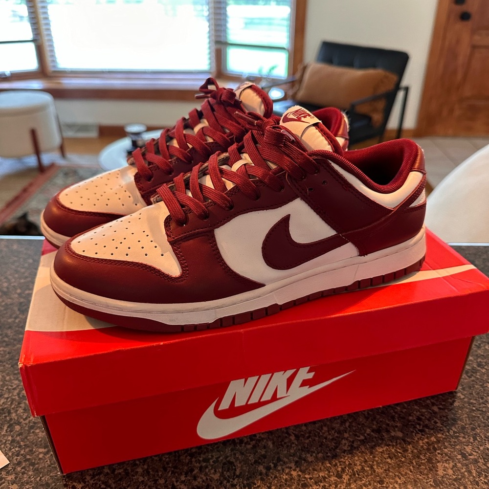 Nike Dunk Low Team Red
